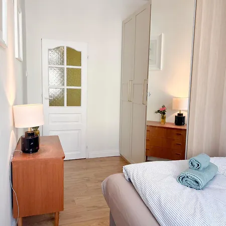 Apartament Rosa Marina - Wrzeszcz - 2 Sypialnie - Blisko Pkp *