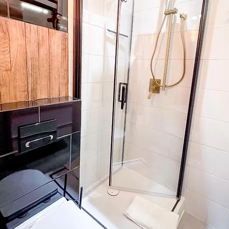 Rosa Marina - Wrzeszcz - 2 Sypialnie - Blisko Pkp Apartment *